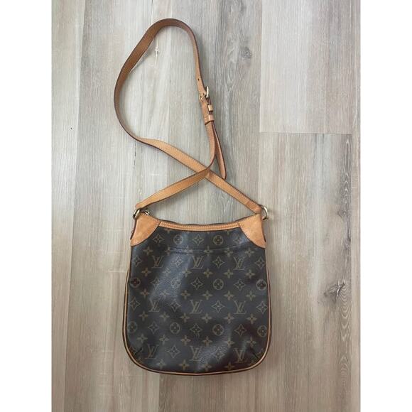 Authentic Louis Vuitton Monogram Odeon PM Crossbody Shoulder Bag - Picture 1 of 10